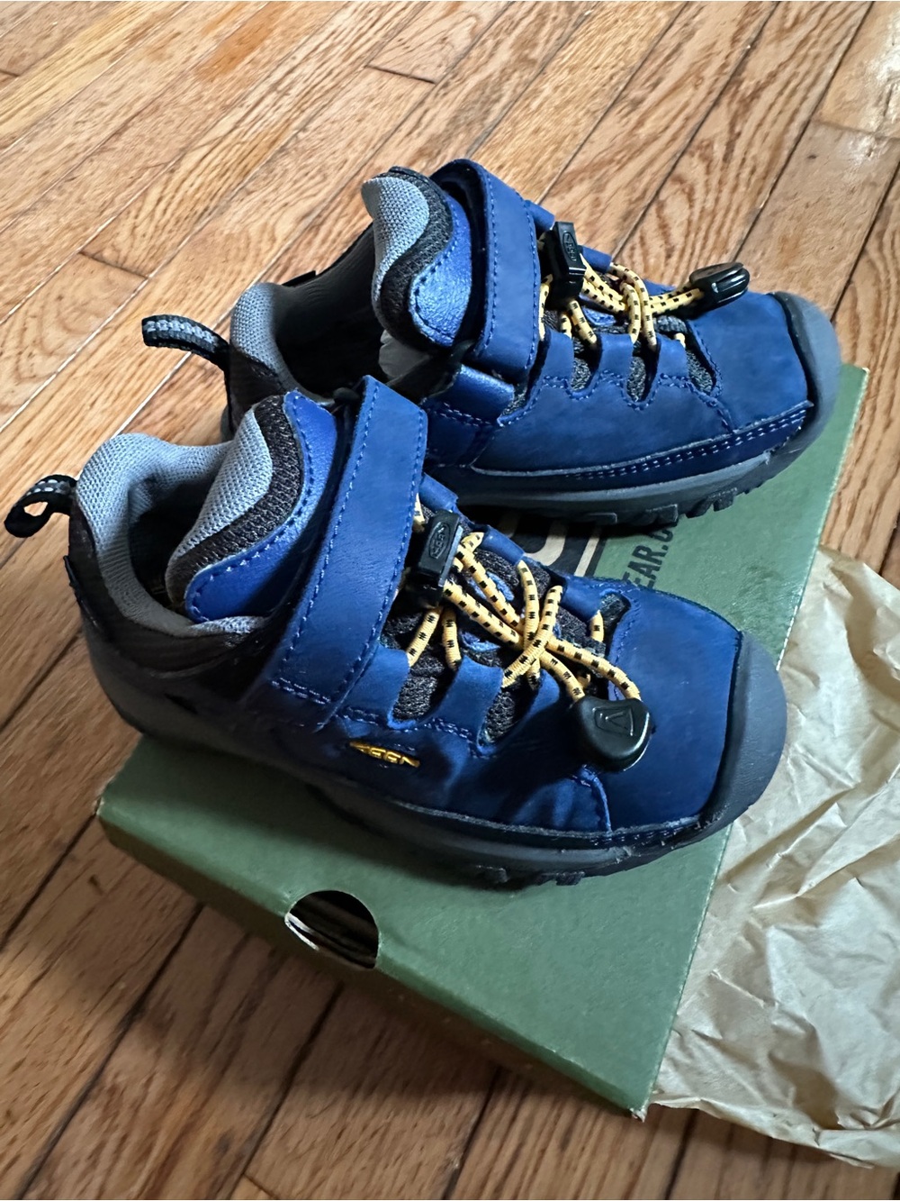 Keen Targhee Low WP Blue Black Waterproof Boot Size 8 (Toddler/Little Kid)
